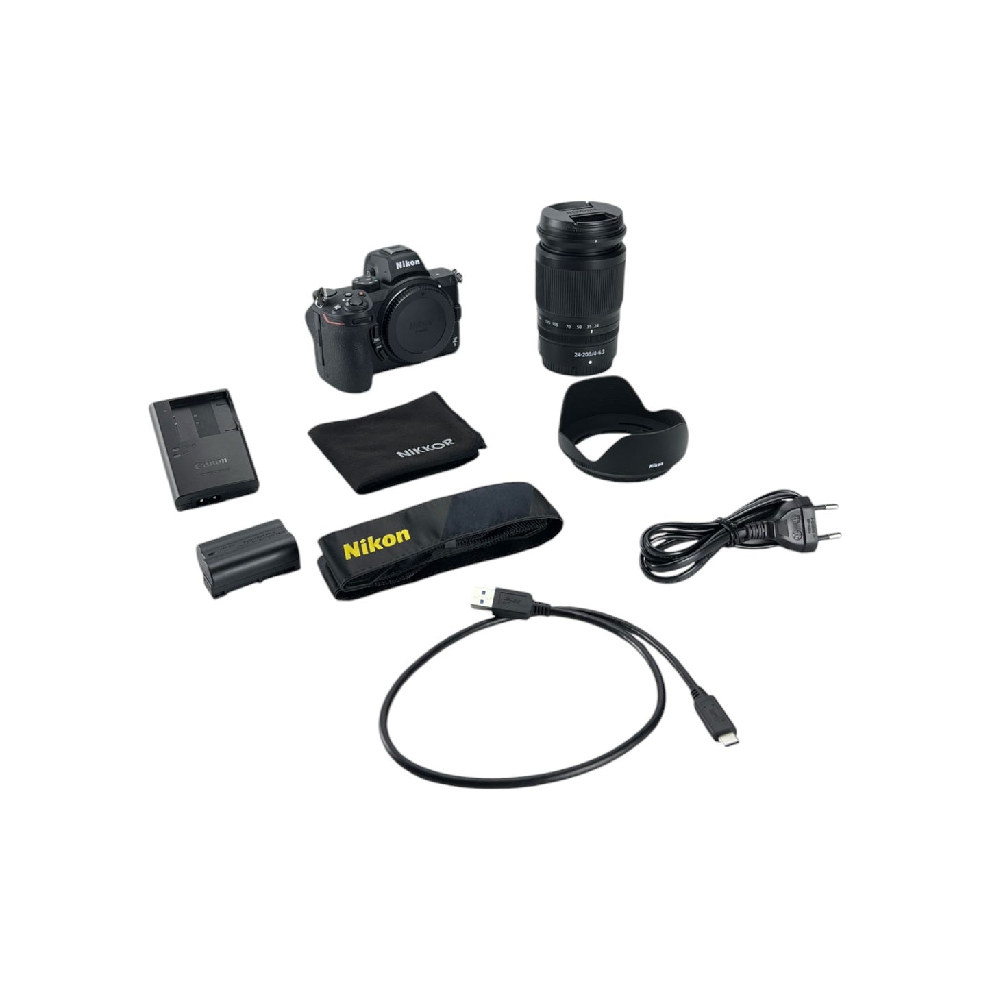 Nikon NIKKOR Z5 Vollformat Systemkamera 24.3MP 24-200mm f/4.0-6.3 WiFi Bluetooth | Retourware