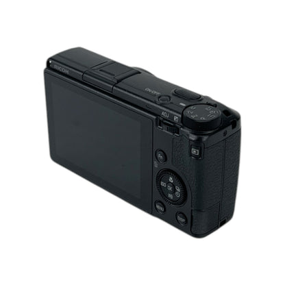 Ricoh GR IIIx Digitalkamera 40mm CMOS-Sensor APS-C 24.2MP f/2.8 USB-C WiFi | Retourware