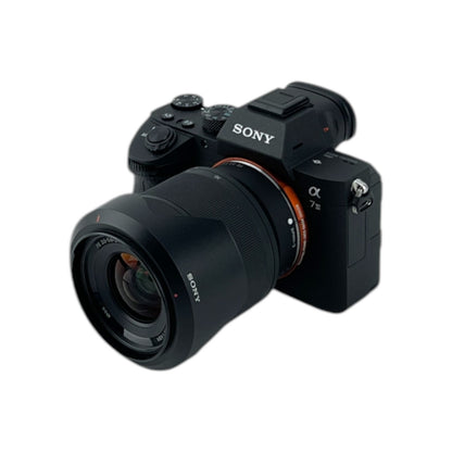 Sony A7III (A7M3) Kamera 28-70MM F3.5-5.6 OSS Objektiv CSC Vollbild 24.2 MP CMOS | Retourware
