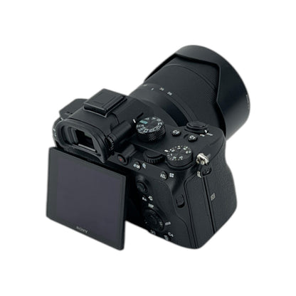 Sony A7III (A7M3) Kamera 28-70MM F3.5-5.6 OSS Objektiv CSC Vollbild 24.2 MP CMOS | Retourware