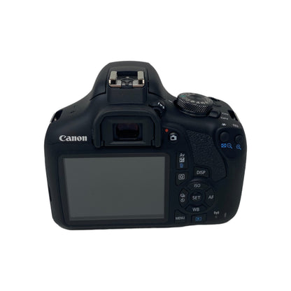 Canon EOS 2000D Spiegelreflexkamera mit Objektiv EF-S 18-55 F3.5-5.6 III 24,1 MP | Retourware