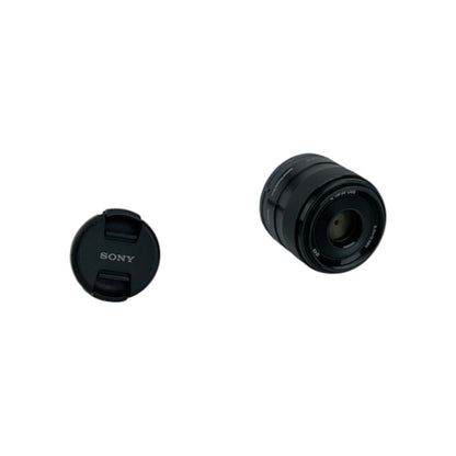 Sony SEL-35F18 Standard Objektiv 35mm f/1.8, APS-C E-Mount Schwarz | Retourware