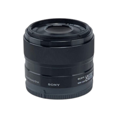 Sony SEL-35F18 Standard Objektiv 35mm f/1.8, APS-C E-Mount Schwarz | Retourware