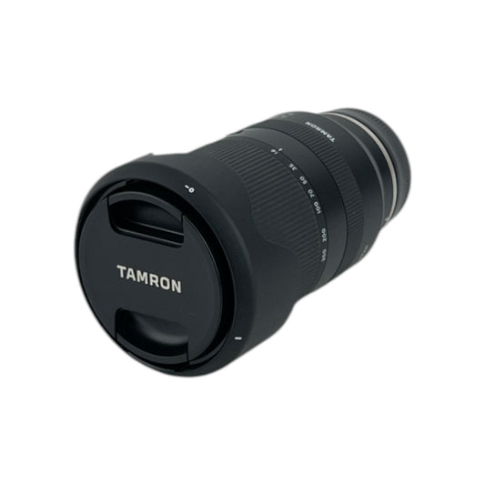 Tamron Universal Zoom Objektiv 18-300mm f/3.5-6.3 Di III-A VC VXD APS-C Sony E | Retourware