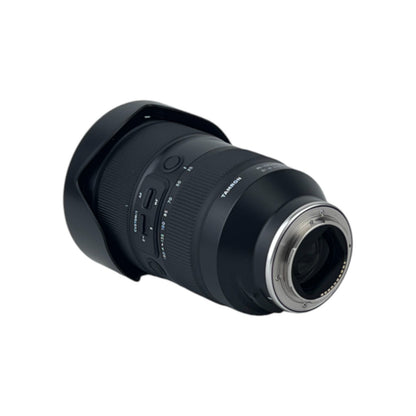 Tamron Universal Zoom Objektiv 35-150mm f/2-2.8 Di III VXD APS-C Sony E-Mount | Retourware