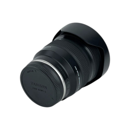 Tamron Standard Zoom Objektiv 20-40mm f/2.8 Di III VXD APS-C Kleinbild Sony E | Retourware