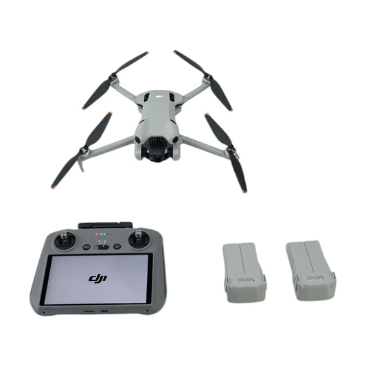 DJI Mini 4 Pro Fly More Combo Drohne RC2 Smart Controller - EXZELLENTER Zustand