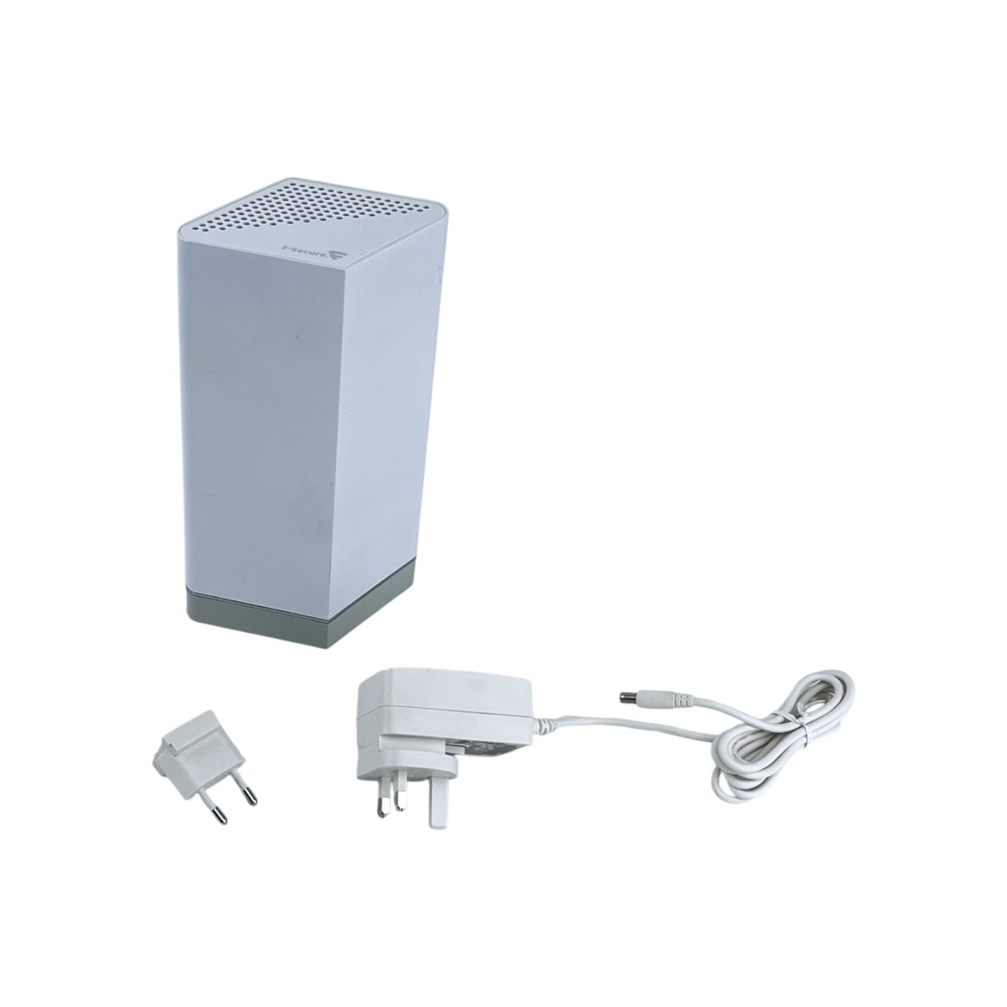 F-Secure Sense LAN Gigabit Ethernet WAN Gigabit Ethernet USB 3.0 Bluetooth | Retourware