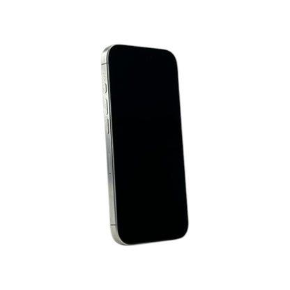 Apple iPhone 16 Pro Smartphone 6,3 Zoll (16 cm) 128 GB Titan Natur | Retourware