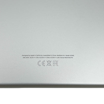 Apple MacBook Air 13,6 Zoll (34,54 cm) Notebook 2025 M4 24GB 512GB QWERTZ de | Retourware